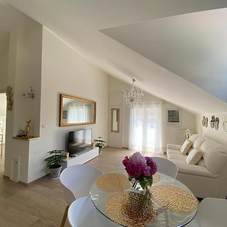 Casa Tra I Castelli Apartman San Martino Alfieri Kültér fotó